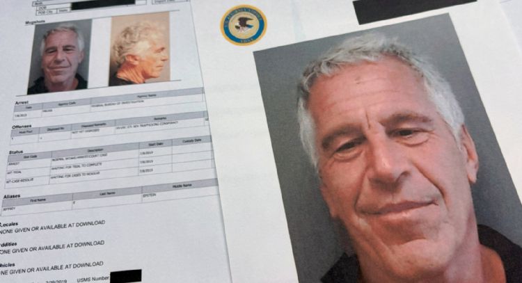 Epstein no dirigía una red de tráfico sexual para hombres poderosos, concluye en FBI