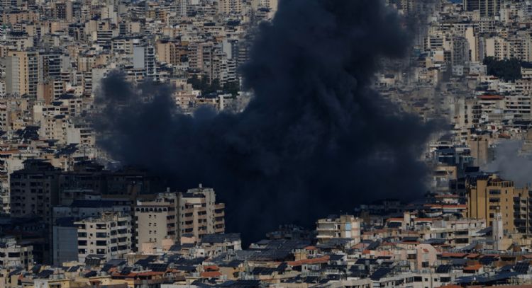 Irán ataca a Israel y países del Golfo mientras trata de aumentar la presión sobre EU