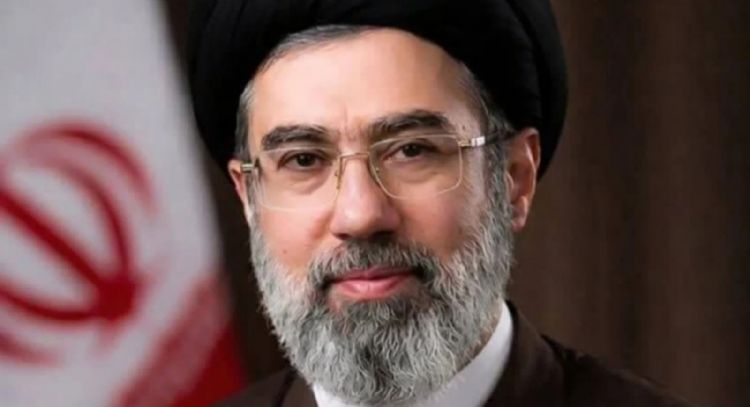 Jamenei promete "vengar la sangre de los mártires" y aplaude a las FFAA ante ofensiva de EU e Israel