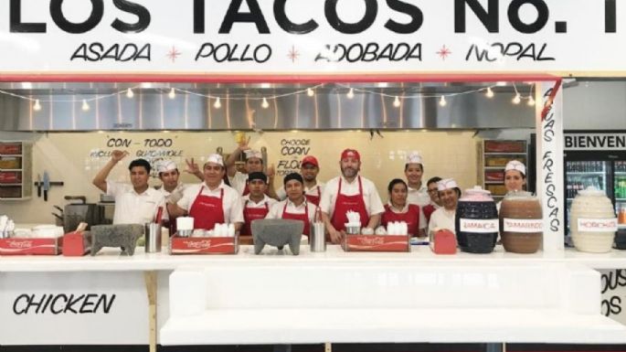 Turista alemán prueba salsa picante y demanda a taquería mexicana por 1.7 millones de pesos