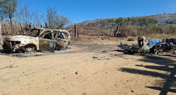 Ataque con drones deja un muerto y dos vehículos calcinados en Culiacán