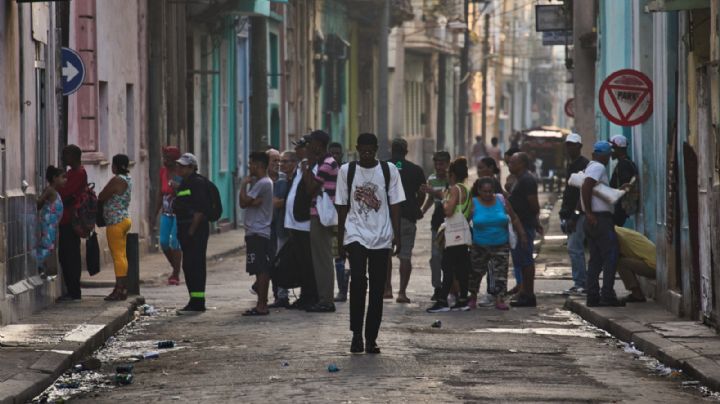 Díaz-Canel advierte de que "no habrá impunidad" para el vandalismo tras las protestas