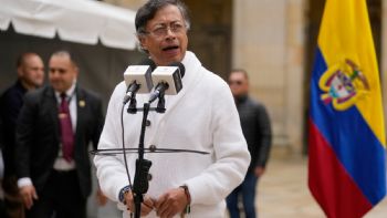 Petro denuncia bombardeos de Ecuador contra Colombia y pide intervención de Trump