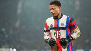 Joven de 16 años nacido en Nueva York podría debutar con el Bayern Múnich en la Champions League