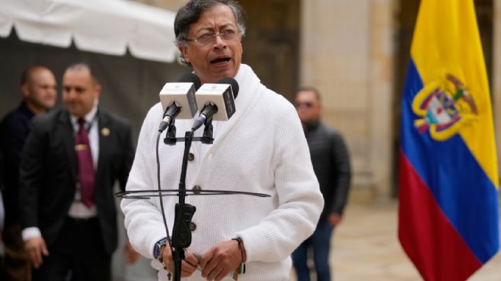 Petro denuncia bombardeos de Ecuador contra Colombia y pide intervención de Trump