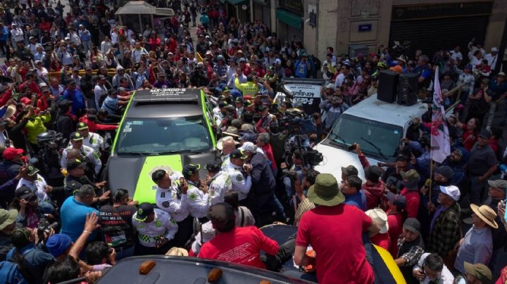 La CNTE amaga con boicotear el Mundial; “si no hay solución, no va a rodar el balón”