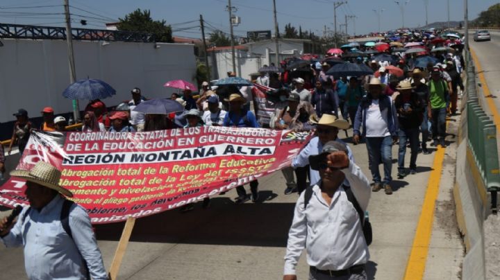 Profesores de Guerrero se unen al paro nacional convocado por la CNTE