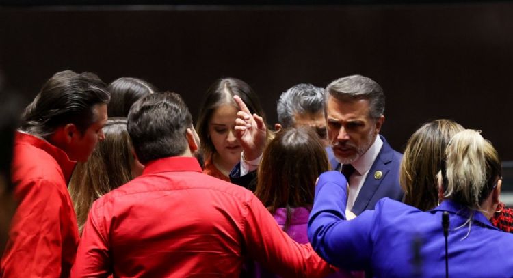 Sergio Mayer regresa a la Cámara de Diputados; “tengo el derecho”, justifica