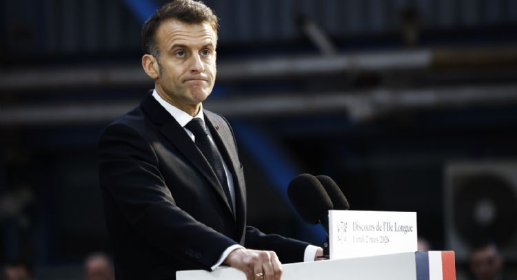 Macron dice que Francia permitirá desplegar temporalmente aviones nucleares en aliados