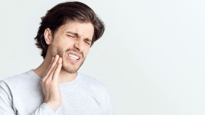 Odontólogos alertan que problemas bucodentales pueden generar dolores faciales, mandíbula y cabeza