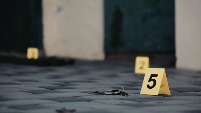 Hombre sin brazos ni piernas es acusado de homicidio con arma de fuego dentro de un vehículo