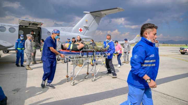 Suben a 69 los muertos por accidente de un avión militar en Colombia