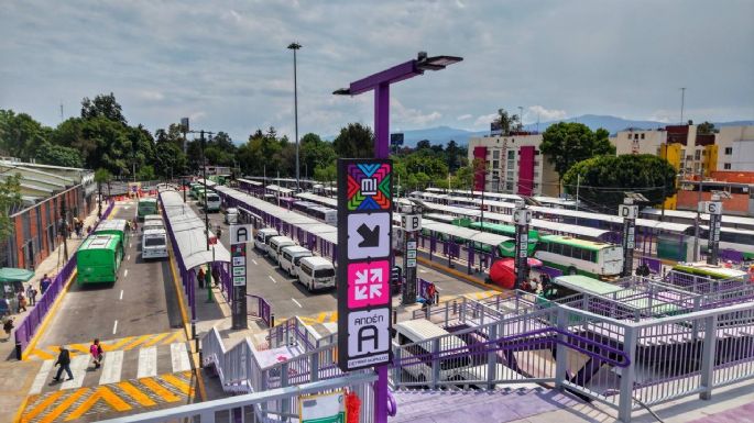 Brugada entrega 10 obras de infraestructura en inmediaciones del Estadio Banorte
