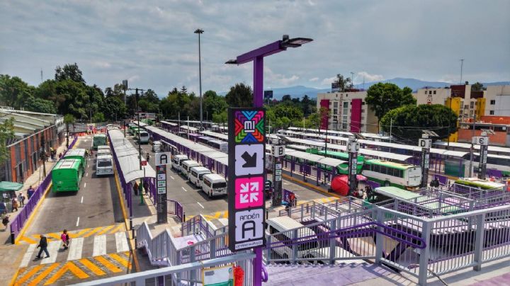 Brugada entrega 10 obras de infraestructura en inmediaciones del Estadio Banorte