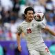 Estado iraní amenaza al futbolista Sardar Azmoun con confiscar sus bienes por criticar al gobierno
