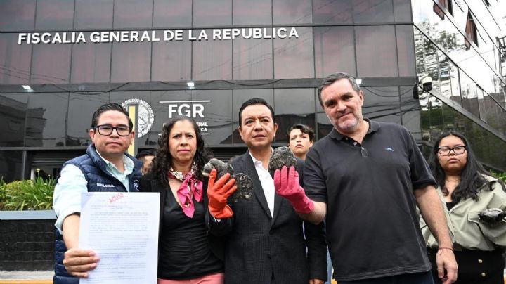 PAN denuncia ante la FGR el derrame en el Golfo y señala a Pemex