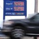 Precios de la gasolina superan los 4 dólares por galón en EU, el máximo desde 2022