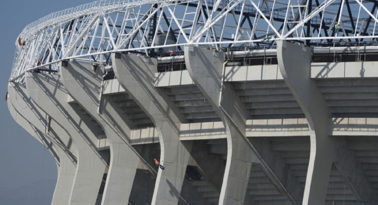 Mundial de futbol tendrá pausas comerciales en pleno partido