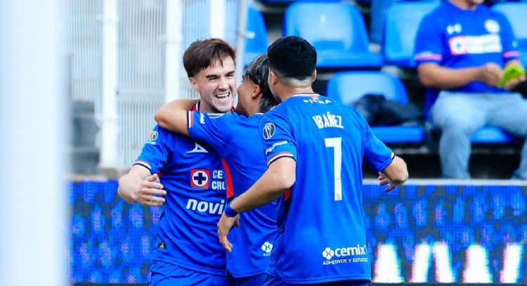 Cruz Azul afianza su liderato tras golear 3-0 a San Luis (Videos)