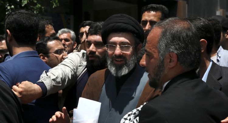 Mojtaba Khamenei, hijo del líder supremo de Irán, es nombrado su sucesor