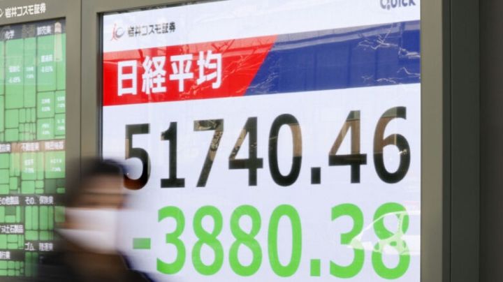 Wall Street se recupera de desplome inicial luego que petróleo se eleva a casi 120 dólares el barril