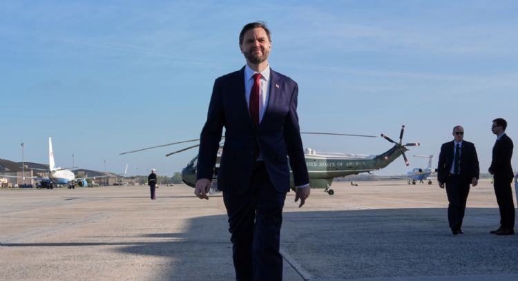 Vance viaja a Pakistán para encabezar conversaciones con Irán sobre el fin de la guerra