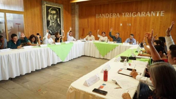 Cabildo de Iguala prohíbe difundir sesiones e informar sobre presupuesto y asuntos de seguridad