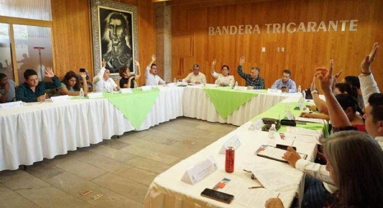 Cabildo de Iguala prohíbe difundir sesiones e informar sobre presupuesto y asuntos de seguridad