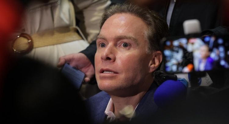 Manuel Velasco prepara reforma contra el nepotismo administrativo