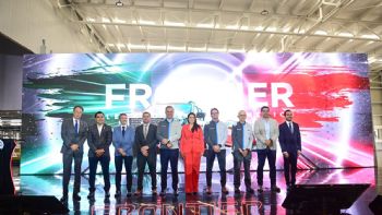 Gobernadora de Aguascalientes encabeza inicio de producción de la nueva Nissan Frontier