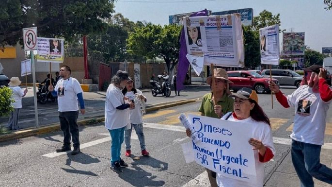 Protestan en la Fiscalía de Morelos por omisiones en el caso Berenice Ocampo Ramírez