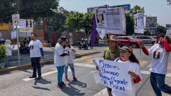 Protestan en la Fiscalía de Morelos por omisiones en el caso Berenice Ocampo Ramírez