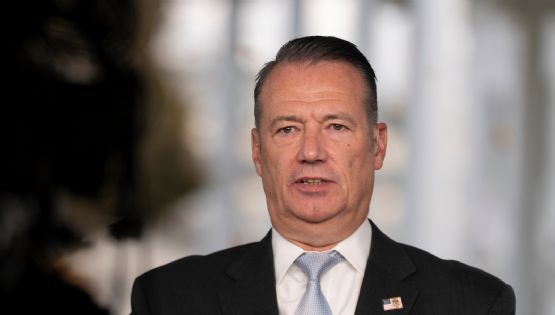 Director interino del ICE renunciará a finales de mayo