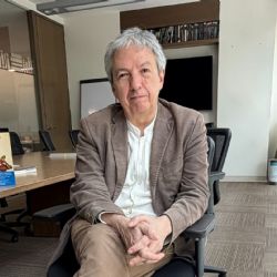 David Toscana: “Me gusta escribir de mundos que no son los míos”
