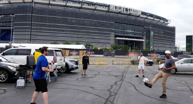 Tarifa del tren en Nueva York subirá hasta los 150 dólares para aficionados del Mundial