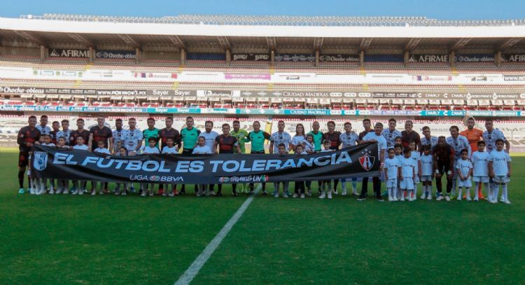 El perdón en el futbol para sanar una herida colectiva