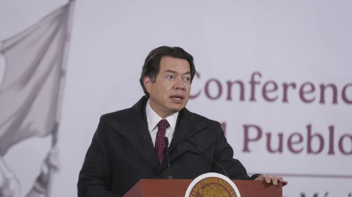 SEP expide cédulas temporales a personal médico internacional que participará en el Mundial