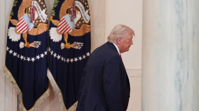 Trump asegura que Irán “sabe lo que hay que hacer” y amenaza con nuevos ataques