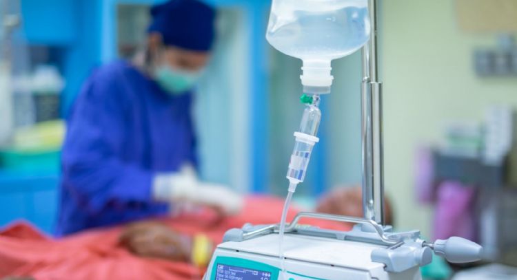 Padre e hijo mueren en Hermosillo tras recibir suero vitaminado; Fiscalía investiga clínica