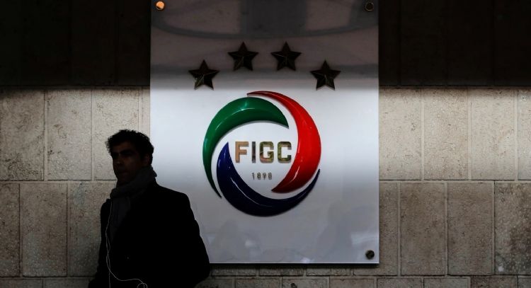 El presidente de la Federación Italiana de Futbol dimitió tras no clasificar al Mundial 2026