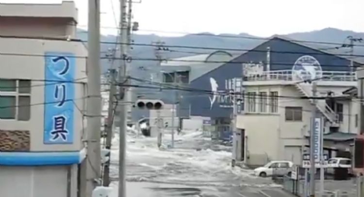 Terremoto de magnitud 7.5 sacude la costa norte de Japón; emiten alerta de tsunami (Video)