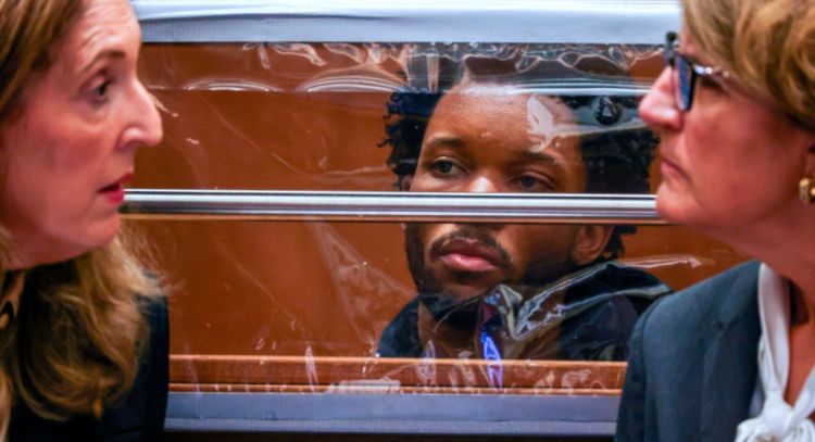 Cantante D4vd se declara inocente del asesinato de Celeste Rivas Hernandez de 14 años