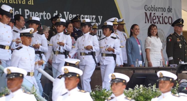México necesita marinos valientes, íntegros y honestos: Sheinbaum