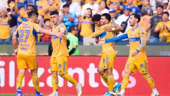 Tigres goleó 5-1 a Mazatlán y aseguró su lugar en la liguilla