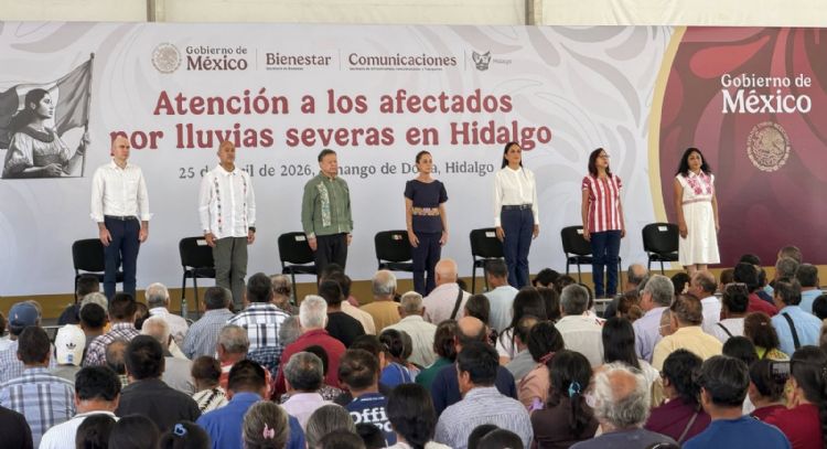 Pobladores señalan falta de medicinas y personal de salud durante evento de Sheinbaum en Hidalgo