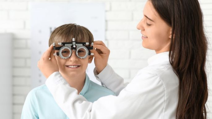 Lentes gratis para niños de primaria: así funciona el programa social Vive Saludable, Vive Feliz