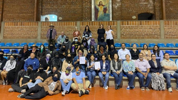 UAEM firma convenio con estudiantes; prevén regreso a clases el 30 de abril