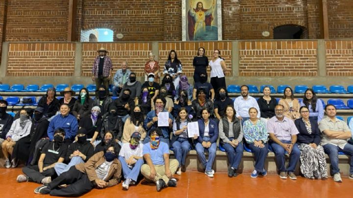 UAEM firma convenio con estudiantes; prevén regreso a clases el 30 de abril