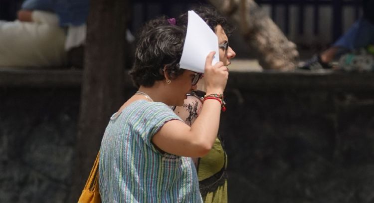 Arrecia el calor en la CDMX; alerta por radiación ultravioleta