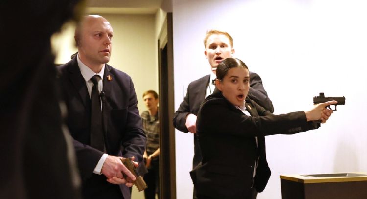 Lo que sabemos del tiroteo que interrumpió la cena de corresponsales con Trump